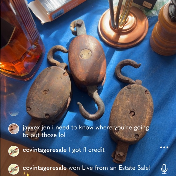 Live from an Estate Sale!✨ - Picture 8 of 16